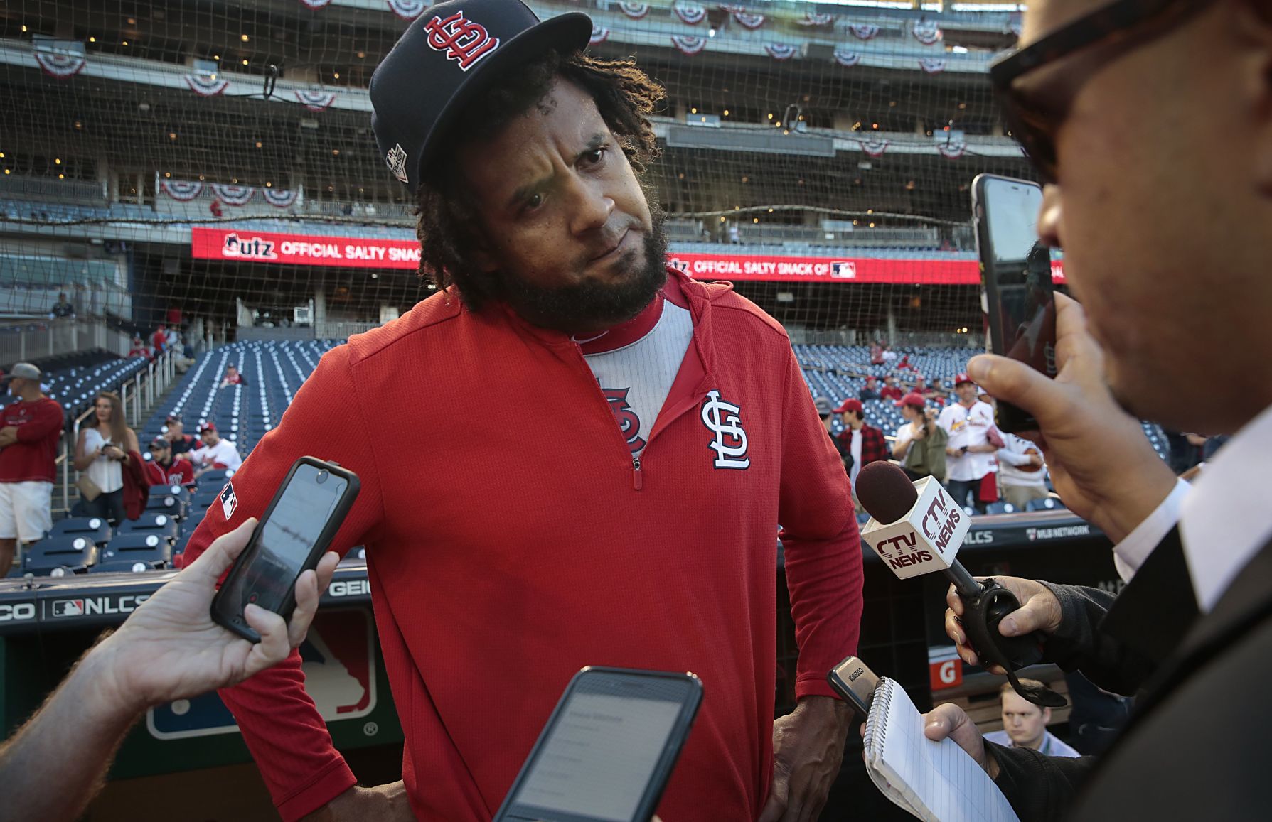 National League Championship Series moves to Washington for Game 3 against the Cardinals